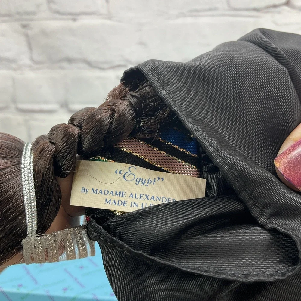 Madame Alexander product vintage